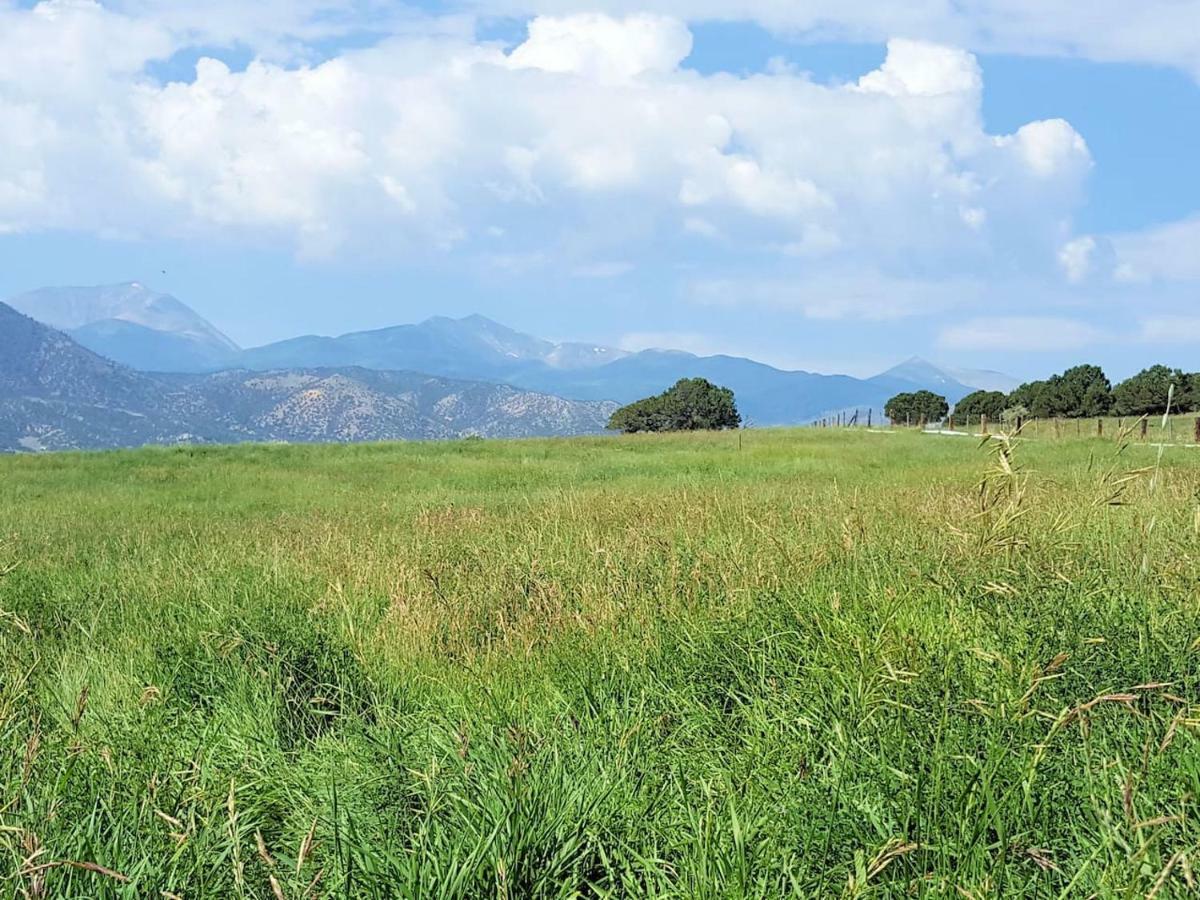 Private Retreat On Working Horse And Cattle Ranch Villa Salida Exteriör bild